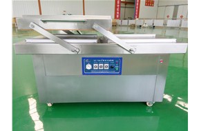 真空包裝機：談?wù)務(wù)婵瞻b機的特點