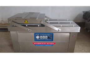 真空包裝機(jī)：真空包裝機(jī)的分類特點(diǎn)及工作流程